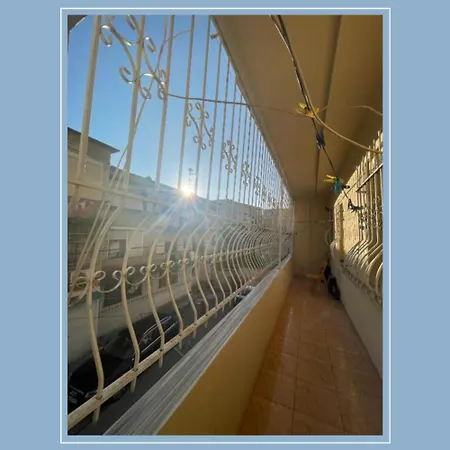 ゲストハウス Neo ティラナ