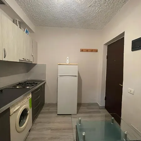Neo Tirana